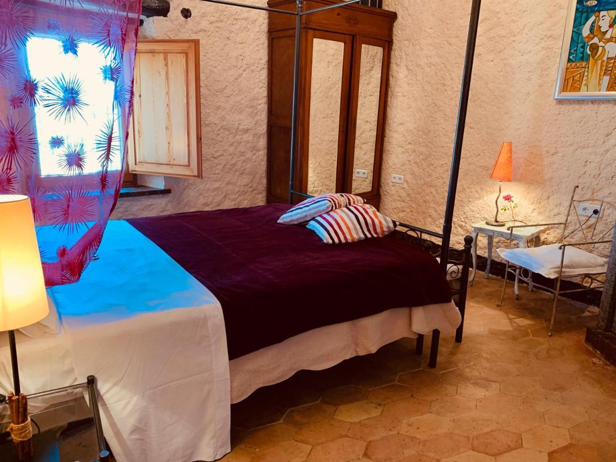Arianella Holiday Home Penedes Torrelles de Foix Exterior foto